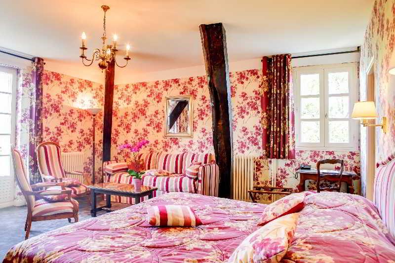 Hotel Chateau De Castel Novel - Les Collectionneurs Varetz Ngoại thất bức ảnh